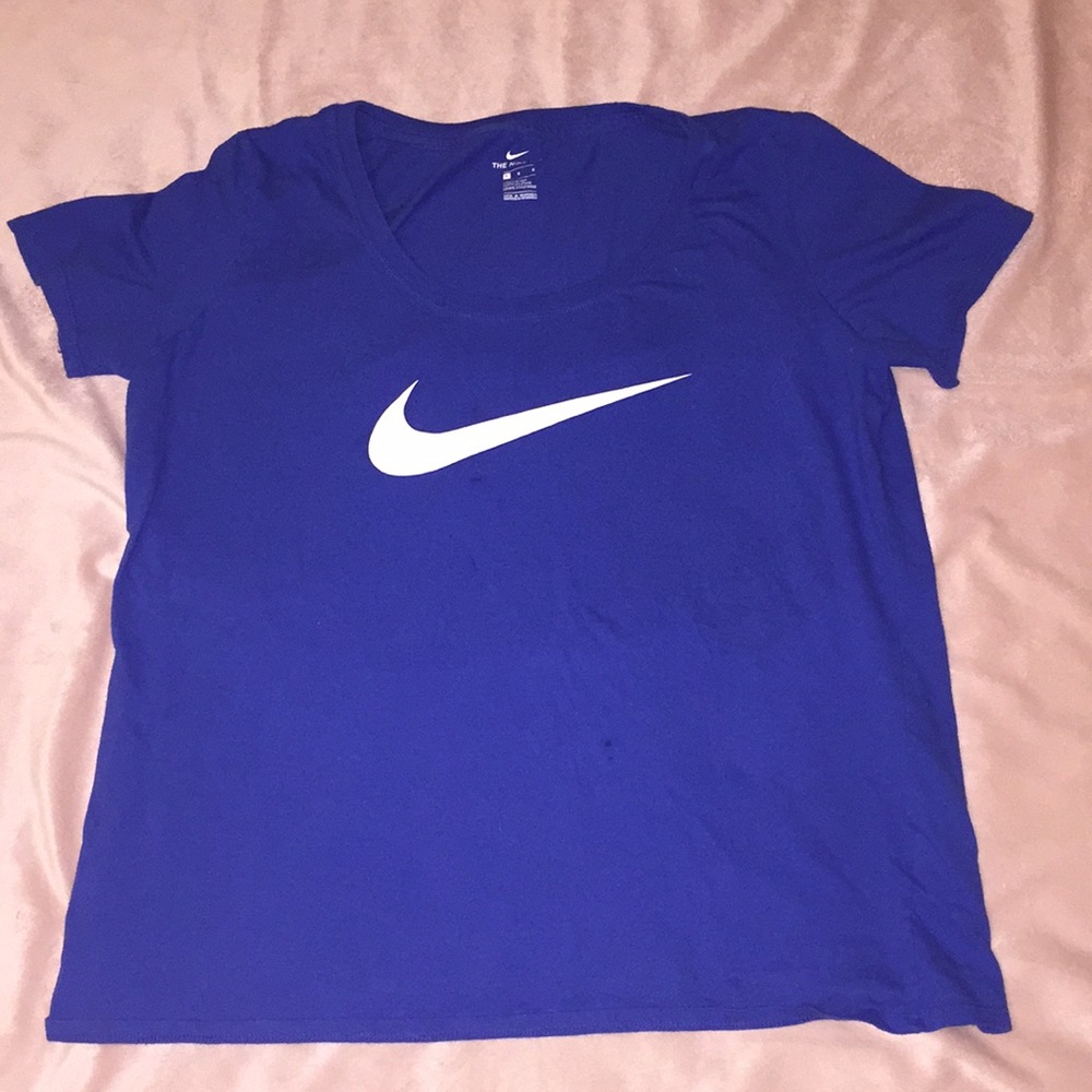 Nike size large blue T-shirt